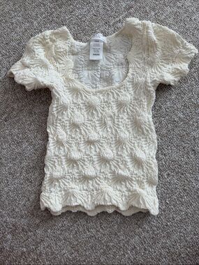 White Textured Puff Sleeve Scoop Neck Top